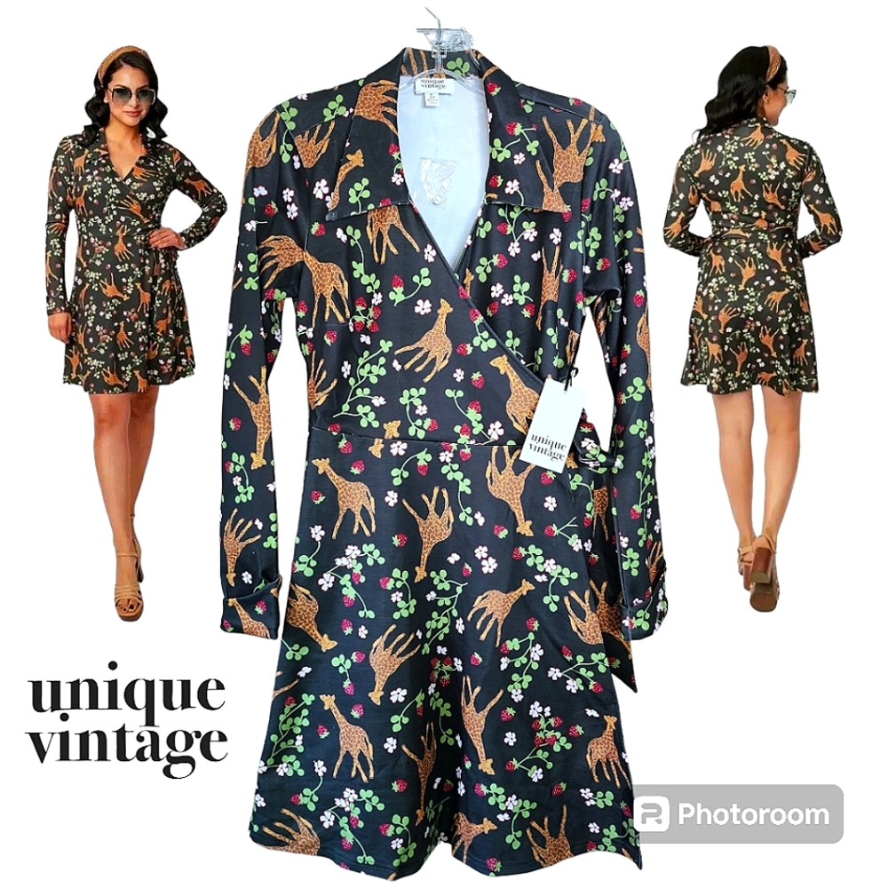 Unique Vintage Strawberry Giraffe Retro Animal Wrap Midi Dress Medium